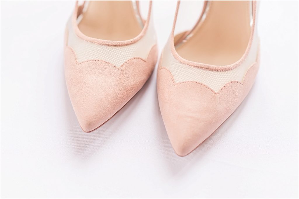 pink toed pumps - bridal details