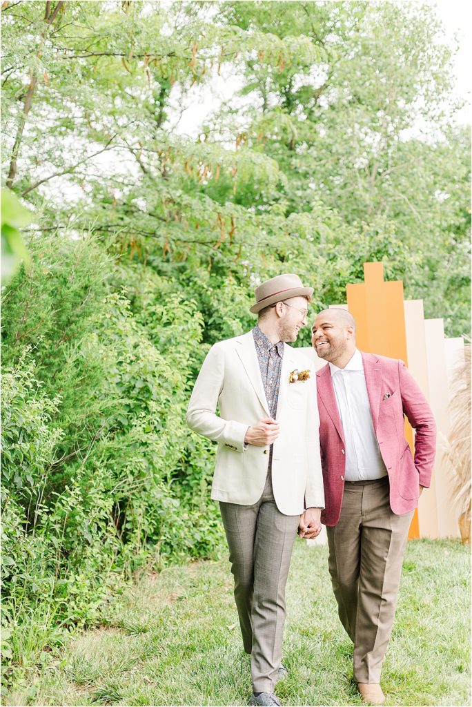A-Vent Event Space boho wedding inspiration | Kansas City wedding photographer | Darrell + Isaac | Kelsey Alumbaugh Photography | #kcwedding #kcweddingphotographer #bohowedding #weddinginspiration 