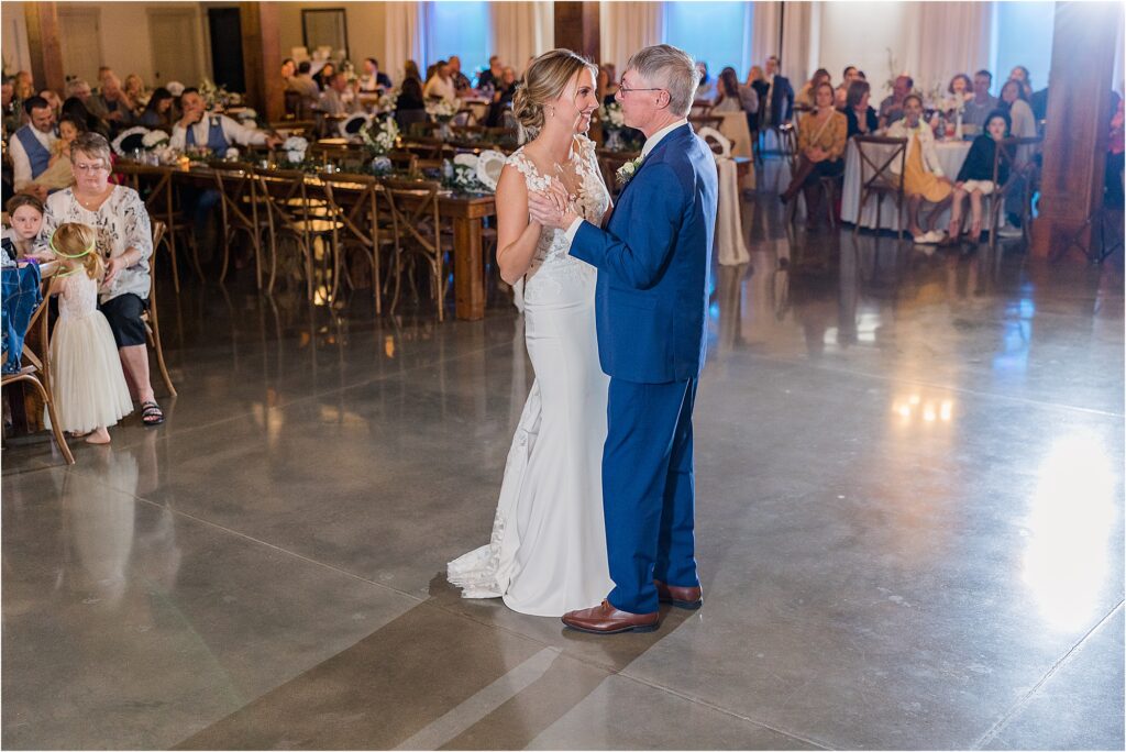 bride and father dance Blue, white and taupe reception with blue willow vases at Eagle Bluff Ranch, Waverly, Mo - Haylee + Blake | Missouri River spring wedding | Kansas City wedding photographer | Kelsey Alumbaugh Photogrpahy | #kansascitywedding #missouriweddingphotographer #missourispringwedding