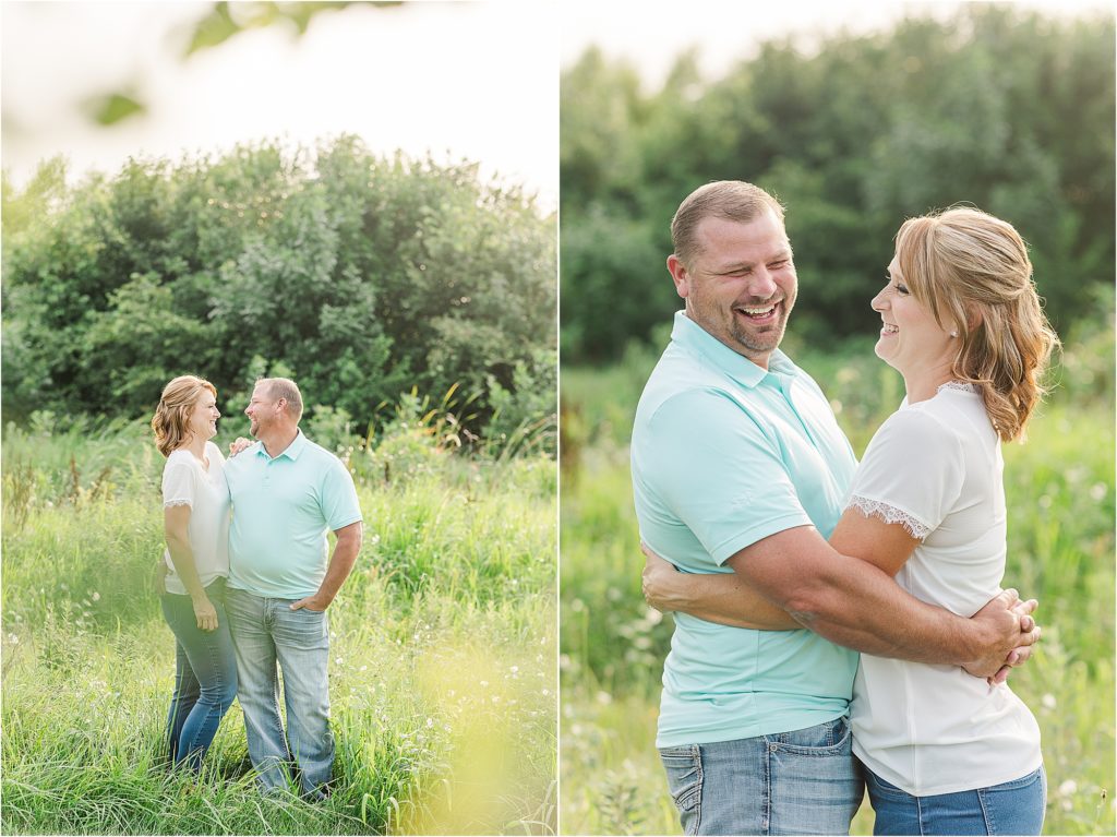 Missouri farm engagement session | Midwest wedding photographer | Rachel + Jason | Kelsey Alumbaugh Photography | #kcweddingphotographer #engagmentphotos #engagmentphotography 